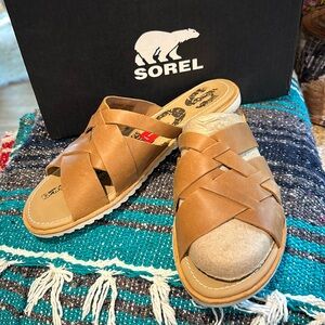 NWB Sorel slip on sandals size 7
